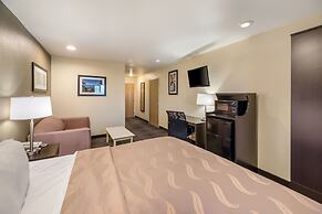 Quality Inn & Suites near NAS Fallon