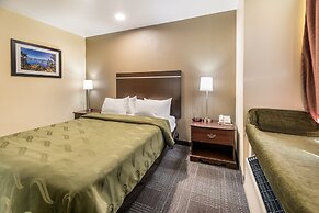 Quality Inn & Suites near NAS Fallon