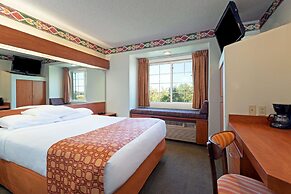 Microtel Inn & Suites by Wyndham Pueblo
