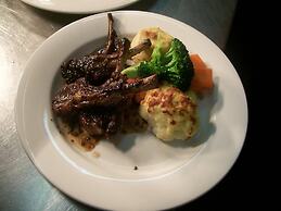 Posthouse MotorLodge