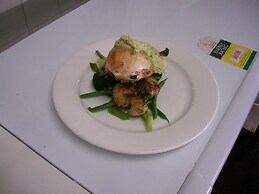 Posthouse MotorLodge