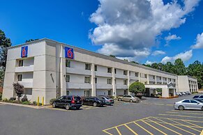 Motel 6 Norcross, GA