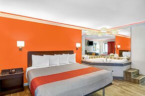 Motel 6 Norcross, GA