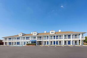 Baymont by Wyndham Brunswick GA