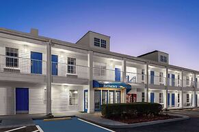 Baymont by Wyndham Brunswick GA