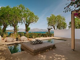 Minos Beach Art Hotel, a Member of Design Hotels