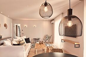 Minos Beach Art Hotel, a Member of Design Hotels