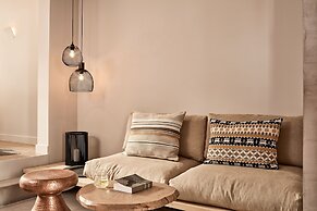 Minos Beach Art Hotel, a Member of Design Hotels