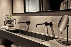 Minos Beach Art Hotel, a Member of Design Hotels