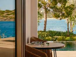 Minos Beach Art Hotel, a Member of Design Hotels