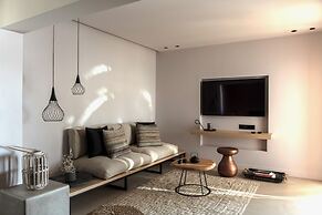 Minos Beach Art Hotel, a Member of Design Hotels