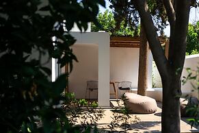 Minos Beach Art Hotel, a Member of Design Hotels