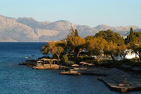 Minos Beach Art Hotel, a Member of Design Hotels