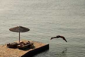 Minos Beach Art Hotel, a Member of Design Hotels