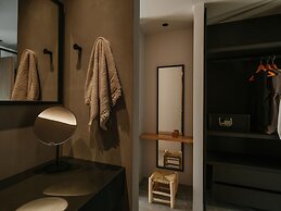 Minos Beach Art Hotel, a Member of Design Hotels