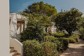 Minos Beach Art Hotel, a Member of Design Hotels