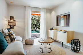 Minos Beach Art Hotel, a Member of Design Hotels