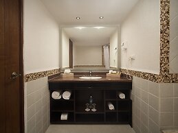 El Cid La Ceiba Beach