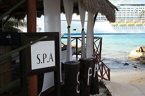 El Cid La Ceiba Beach