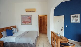 Buena Vista Oceanfront & Hot Springs Resort