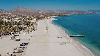 Buena Vista Oceanfront & Hot Springs Resort