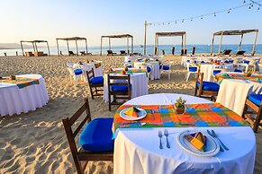 Buena Vista Oceanfront & Hot Springs Resort