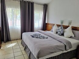 Buena Vista Oceanfront & Hot Springs Resort