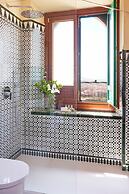 Hotel Alhambra Palace