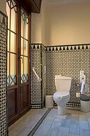 Alhambra Palace Hotel