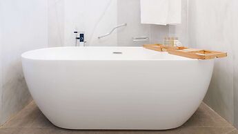 Alhambra Palace Hotel