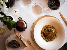 Alhambra Palace Hotel