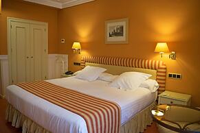 Alhambra Palace Hotel