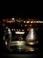 Alhambra Palace Hotel