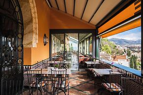 Alhambra Palace Hotel