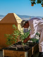 Alhambra Palace Hotel