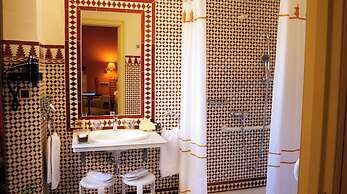 Hotel Alhambra Palace