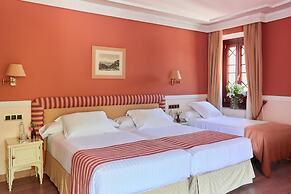 Alhambra Palace Hotel