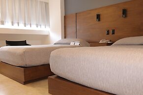 Hotel Fortin Plaza