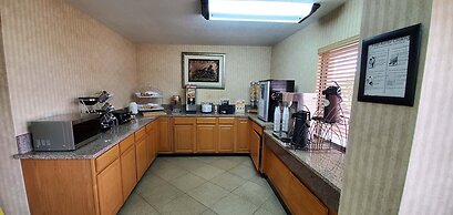 FairBridge Inn & Suites McDonough