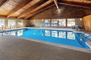 AmericInn by Wyndham Oscoda Near AuSable River