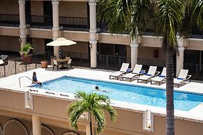 Windward Passage Hotel