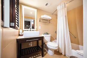 Windward Passage Hotel