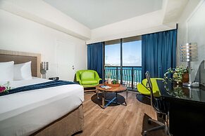 Windward Passage Hotel