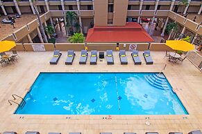 Windward Passage Hotel