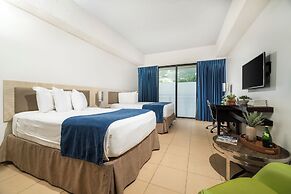 Windward Passage Hotel