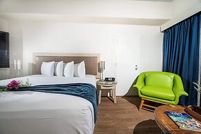 Windward Passage Hotel