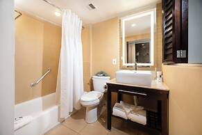 Windward Passage Hotel