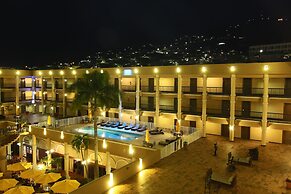 Windward Passage Hotel