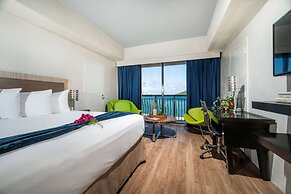 Windward Passage Hotel