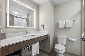Holiday Inn Express & Suites Ogden by IHG